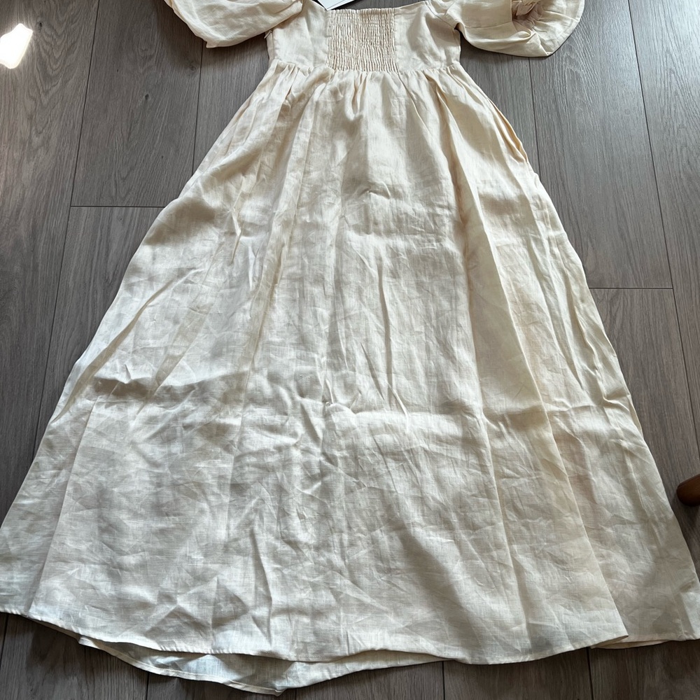 DISSH Cream Linen Midi Dress with Puff Sleeves - Picture 5 of 10